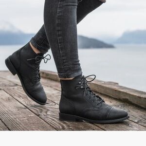 Thursday Boots- Captain Style